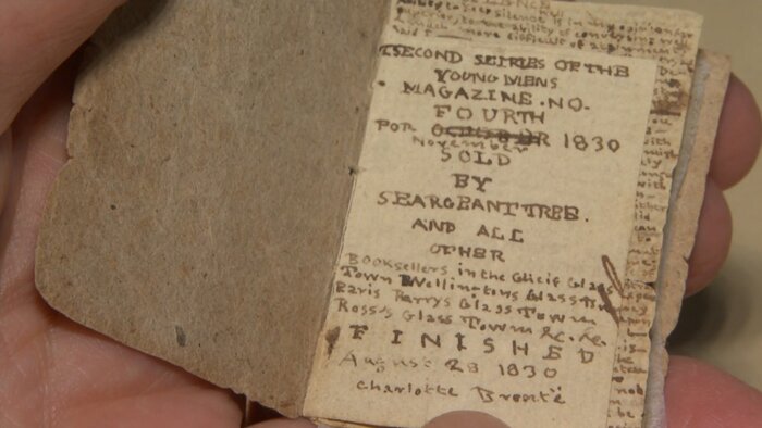 حراج یک کتاب مینیاتوری از «شارلوت برونته»