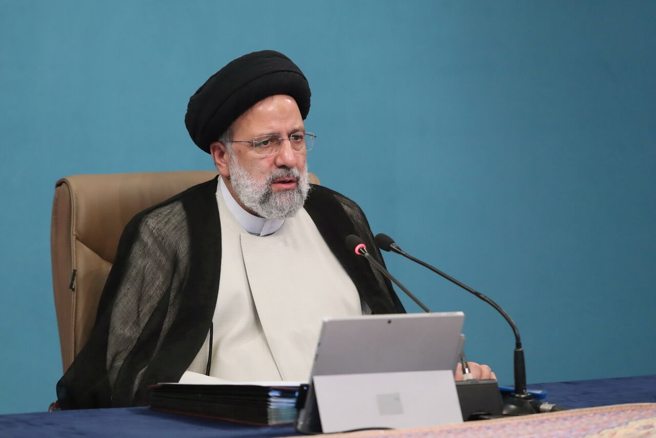 رئیس جمهور: با اهمال دستگاهها در ایجاد دولت الکترونیک برخورد خواهد شد