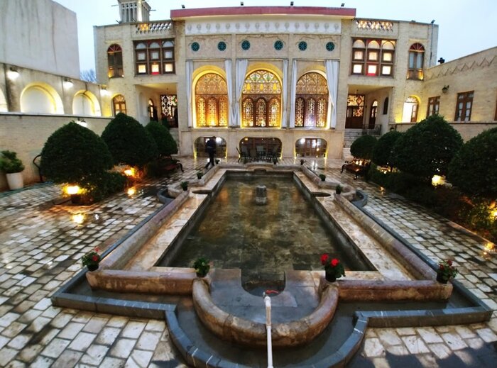 این خانه سرگل معماری تهران قدیم است