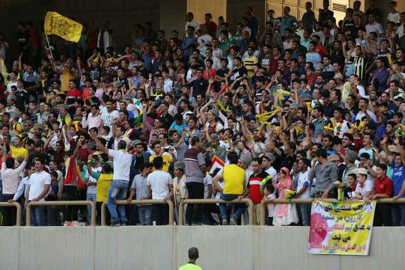 درهای ورزشگاه حافظیه شیراز پس از 2 سال به روی تماشاگران گشوده میشود