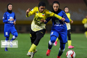 Treffen der Frauenfußballmannschaften von Sepahan und der Alborz-Delegation