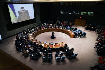 زلنسکی خواستار بازدید سازمان ملل از محل حمله به مرکز خرید کرمنچوک شد 