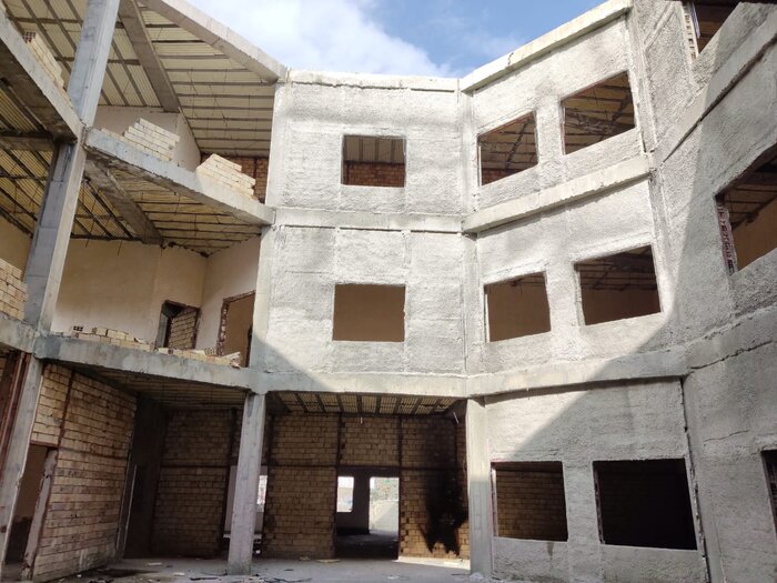 ساختمان نیمهکاره کتابخانه مرکزی کرمانشاه در سفر رئیس جمهور تعیین تکلیف شود