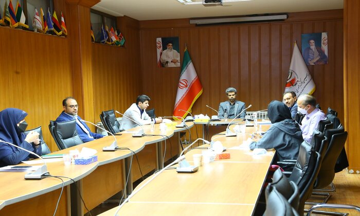 بانوان تکواندو در انتظار سرمربی