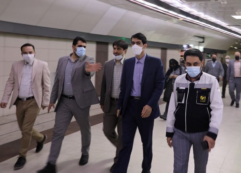 سرمایهگذاری لازم در مترو انجام نشده/حرکت قطار ملی در خطوط مترو با حل مشکلات مالی سرمایهگذاری لازم در مترو انجام نشده/حرکت قطار ملی در خطوط مترو با حل مشکلات مالی