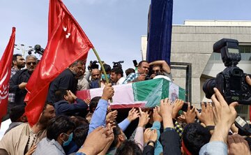 مراسم تشییع شهید حادثه تروریستی حرم رضوی برگزار شد