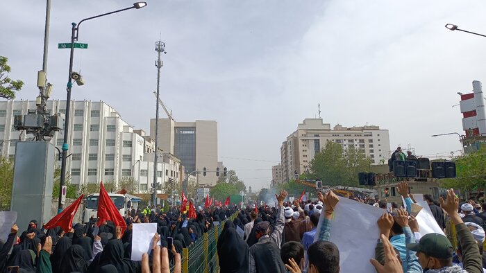 مراسم تشییع شهید حادثه تروریستی حرم رضوی آغاز شد