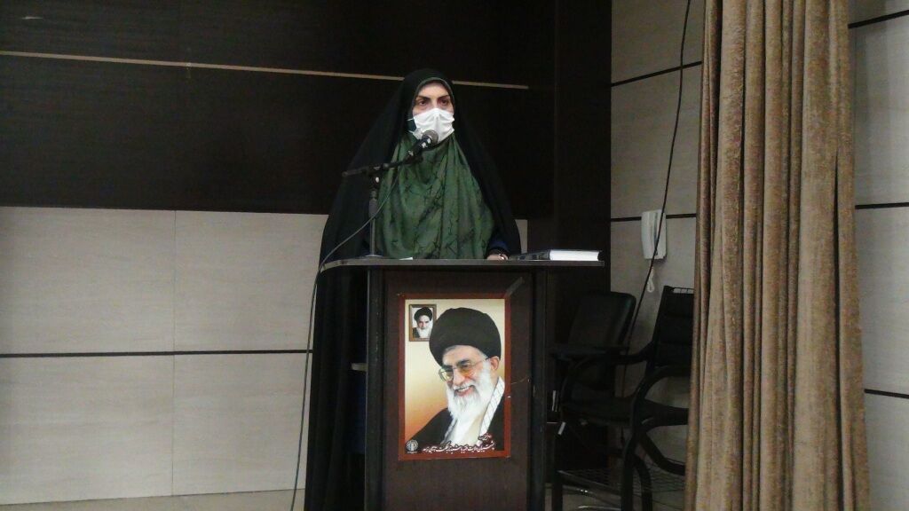 نماینده مجلس: کولبری در بین جوانان باید از بین برود نماینده مجلس: کولبری در بین جوانان باید از بین برود