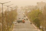 گرد و خاک و کاهش کیفیت هوا پدیده غالب آذربایجان غربی است
