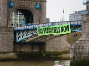 فعالان زیست محیطی یکی از دروازه‌های اصلی مرکز لندن را مسدود کردند