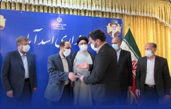 مدیریت استان همدان به دست جوانان بومی و توانمند سپرده شده است