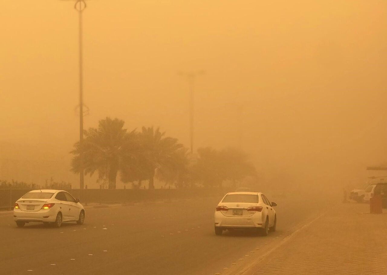 هواشناسی خوزستان نسبت به وزش باد و گرد و خاک هشدار داد