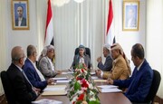 شورای عالی سیاسی یمن: کنار گذاشته شدن منصور هادی بی اهمیت است 