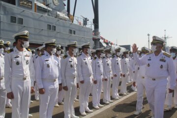 Recibimiento de la flotilla naval iraní en Konarak