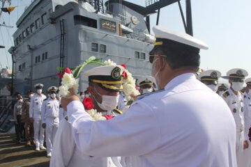 Recibimiento de la flotilla naval iraní en Konarak