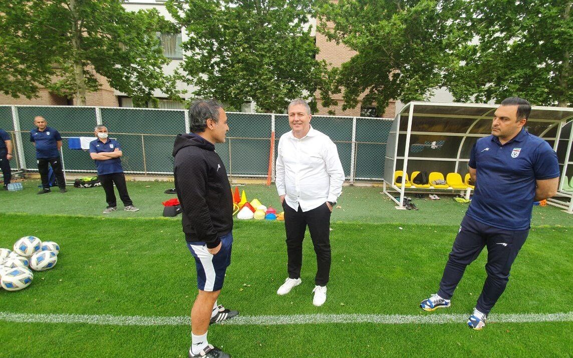 دیدار اسکوچیچ و مهدویکیا در حاشیه تمرین امیدها