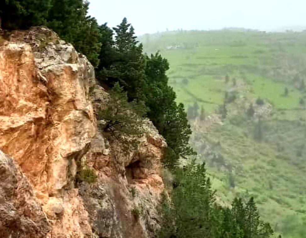 شناسایی غار چهار هزار ساله در رودبار گیلان شناسایی غار چهار هزار ساله در رودبار گیلان