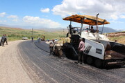 ساخت و روکش آسفالت ۴۰ کیلومتر راه روستایی در اسدآباد