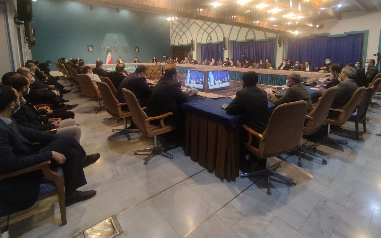 مستند دیدار مدیران رسانهها با رئیسجمهور امشب پخش میشود