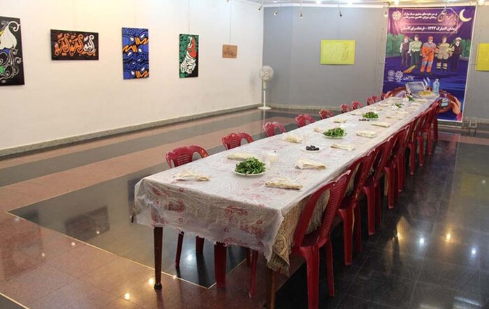 کرسی تلاوت تا سفرههای افطاری ساده در میدان امام حسین (ع) پایتخت