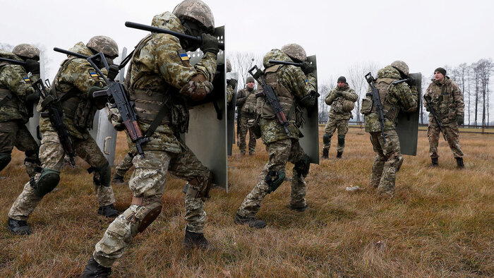 از رایزنی برزیل برای واردات کود از ایران تا بحران هزینههای زندگی درانگلیس