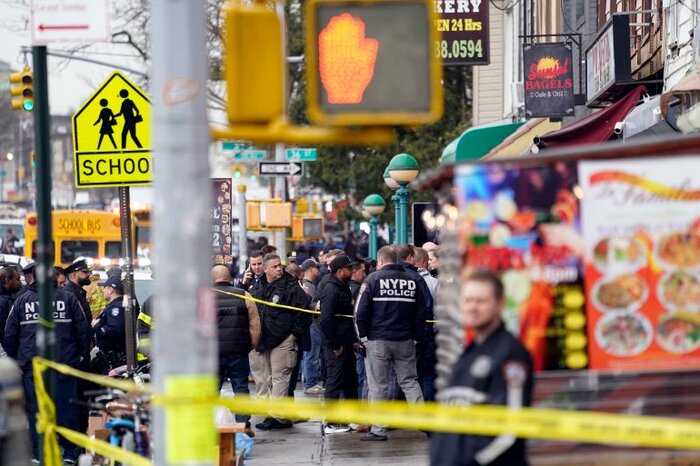 نیویارک سب وے فائرنگ؛ 29 زخمی