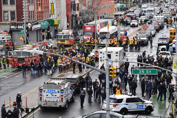 Le nombre de blessés dans la fusillade à métro de New York s'élève à 29 / Un prix est décerné pour l'arrestation du suspect