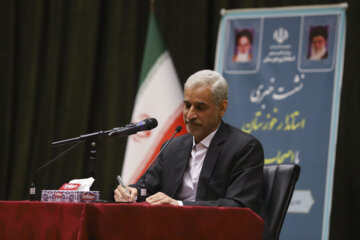 نشست خبری استاندار خوزستان با اصحاب رسانه