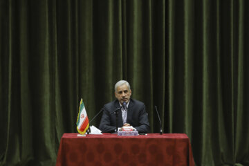 نشست خبری استاندار خوزستان با اصحاب رسانه