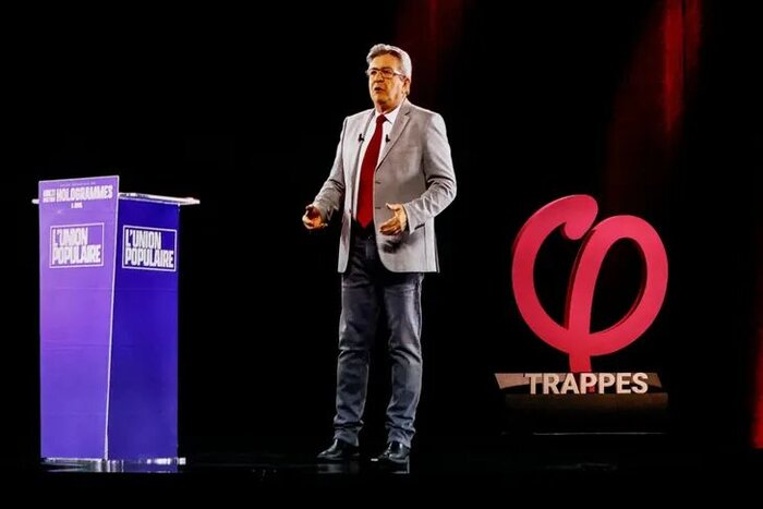 فروش ۲۲ میلیاردی نفت ایران به چین/تاکید اتحادیه اروپا بر لزوم جمعبندی سریعترمذاکرات وین