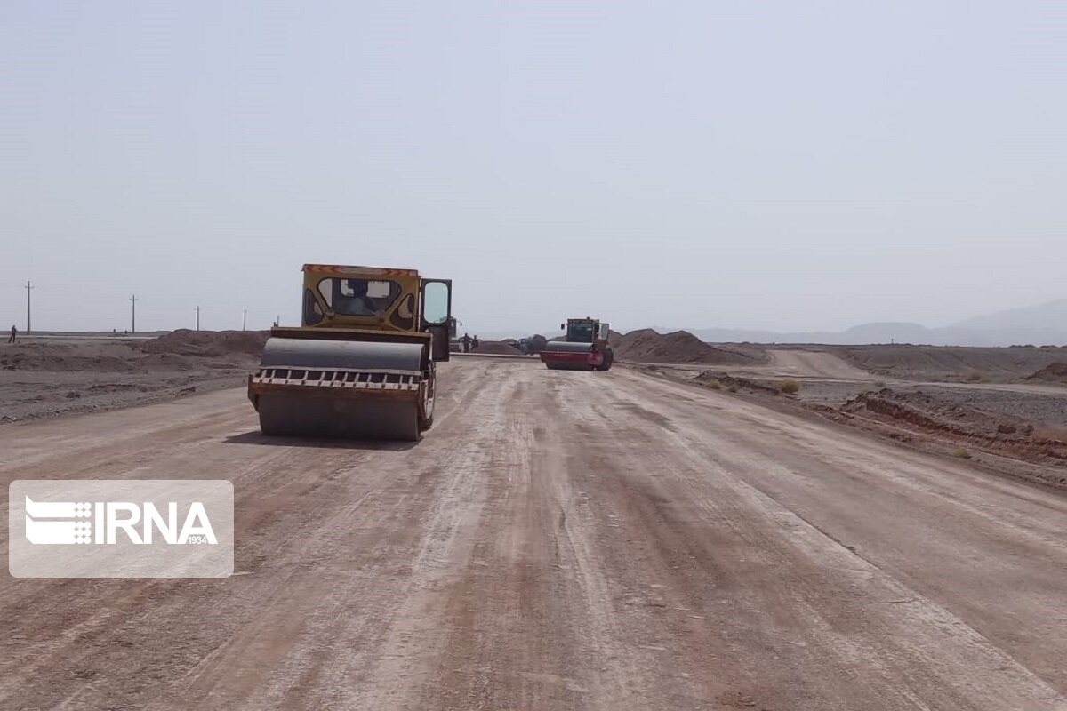 عملیات احداث ۷.۵ کیلومتر از محور پیرانشهر - سردشت آغاز شد عملیات احداث ۷.۵ کیلومتر از محور پیرانشهر - سردشت آغاز شد