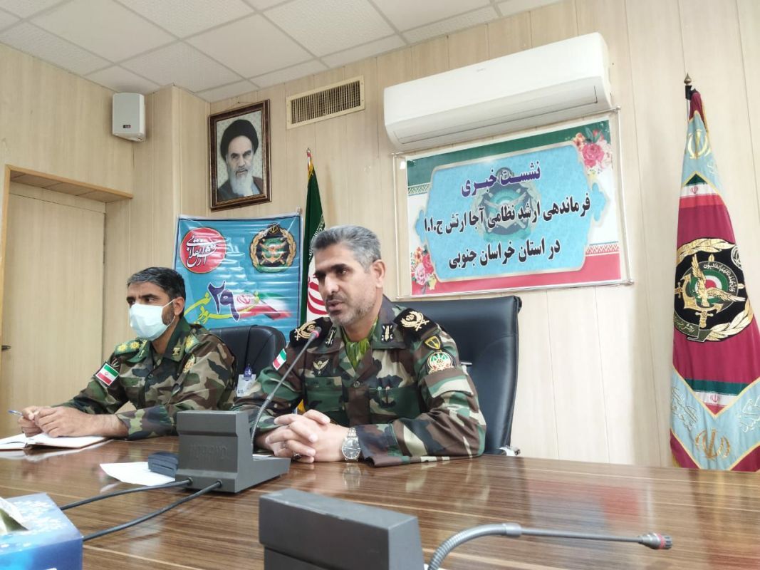 رژه روز ارتش در خراسان جنوبی بهصورت خودرویی برگزار میشود رژه روز ارتش در خراسان جنوبی بهصورت خودرویی برگزار میشود