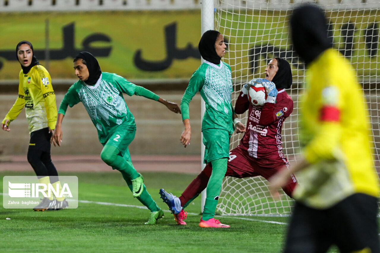 IRNA English - Sepahan vs. Shahrdari Sirjan in Women's Premier League