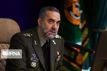 La présence de forces étrangères dans la région est illégale et nuit à la sécurité, averti le ministre iranien de la Défense
