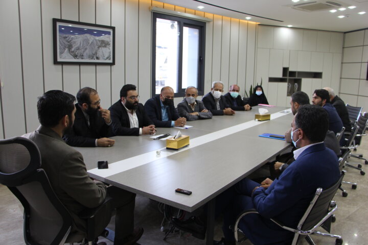 فرماندار شمیرانات خواستار ورود جدی نمایندگان برای حل مسائل رودبار قصران شد