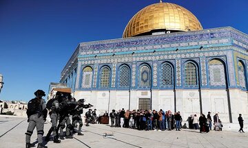 جمعه پر التهاب در مسجدالاقصی؛ شمار مجروحان فلسطینی به ۱۰۰ نفر رسید