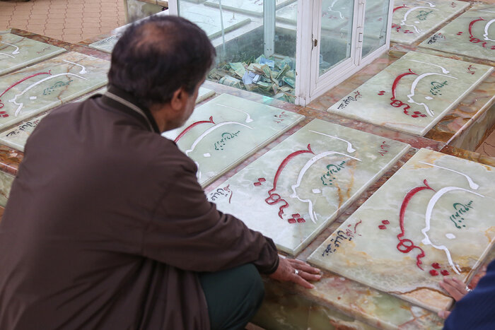 خادمان قرارگاه جهادی شهید احمد کریمی در قم تقدیر شدند