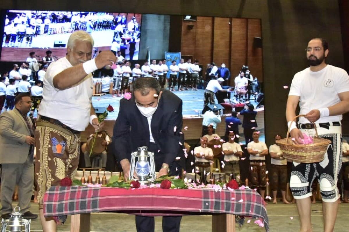 جشن گلریزان برای آزادی ۷۰ زندانی خراسان جنوبی برگزار شد جشن گلریزان برای آزادی ۷۰ زندانی خراسان جنوبی برگزار شد