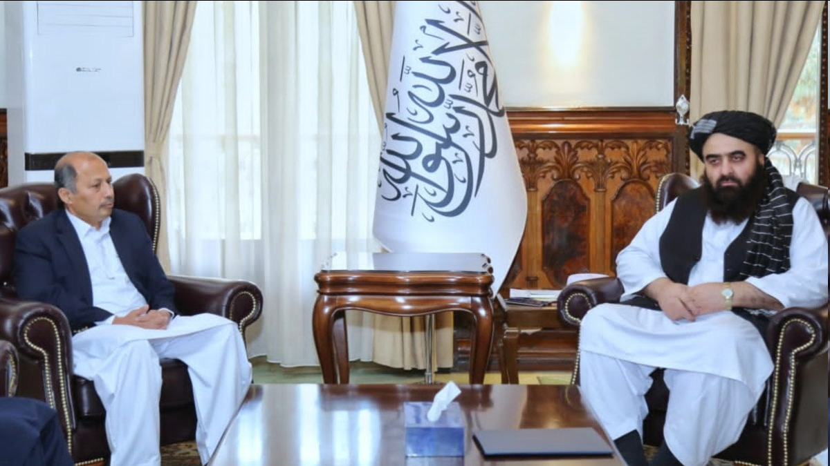 پاکستان کاردار افغانستان در اسلام آباد را احضار کرد