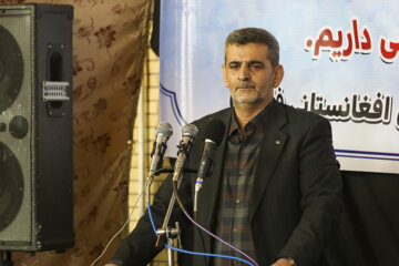 نشست نمایندگان مهاجرین افغانستانی با مدیرکل امور اتباع و مهاجرین خارجی فارس