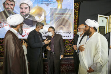 نشست نمایندگان مهاجرین افغانستانی با مدیرکل امور اتباع و مهاجرین خارجی فارس