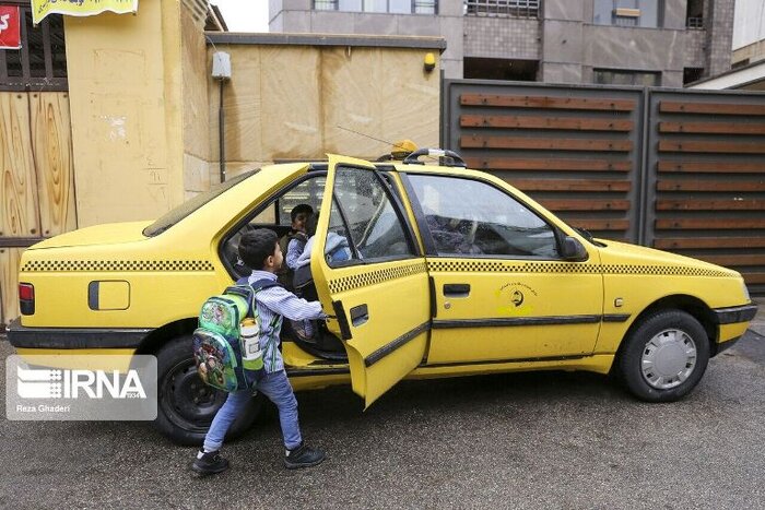 وضعیت قرمز سرویس مدارس در چراغ سبز آموزش حضوری گیلان