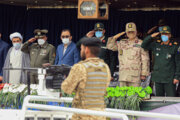 رژه نیروهای مسلح خراسان رضوی در مشهد برگزار شد