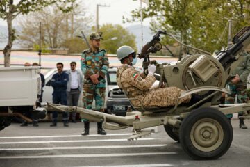 مراسم روز ارتش در سنندج