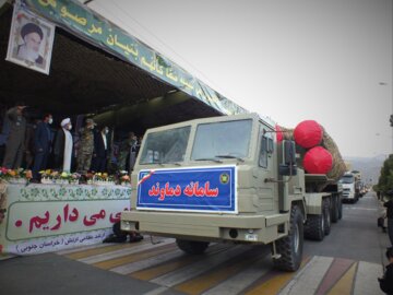 مراسم گرامیداشت روز ارتش جمهوری اسلامی در بیرجند