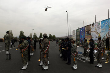 مراسم روز ارتش در تبریز