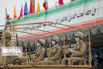 Irán celebra el Día Nacional del Ejército