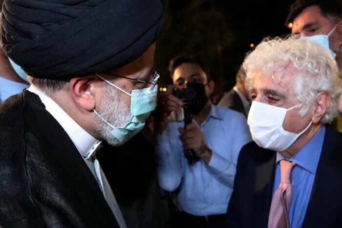 درنگی بر ۱۹ کلیدواژه هنرمندان در گفتوگو با رییسجمهور/ به این دولت امیدواریم