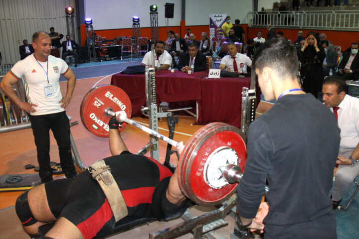 ۴۷۸ نفر برای عضویت تیم ملی وزنه‌برداری قدرتی ایران در مهاباد رقابت می‌کنند