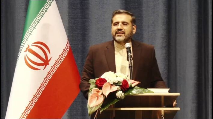 دومین جایزه کتاب تاریخ انقلاب اسلامی ورق خورد/ مانع تحریف تاریخ از سوی جریانهای دلاری میشویم